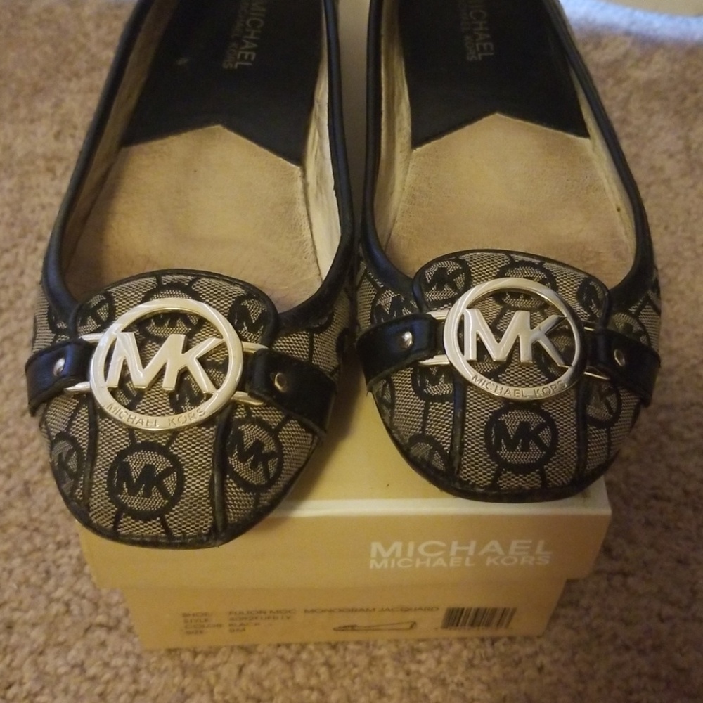 Michael Kors Flats